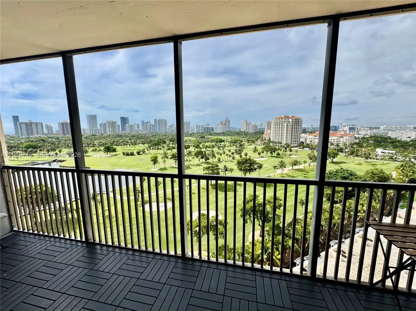 20379 W Country Club Dr # 1537, Aventura FL 33180 photo 2