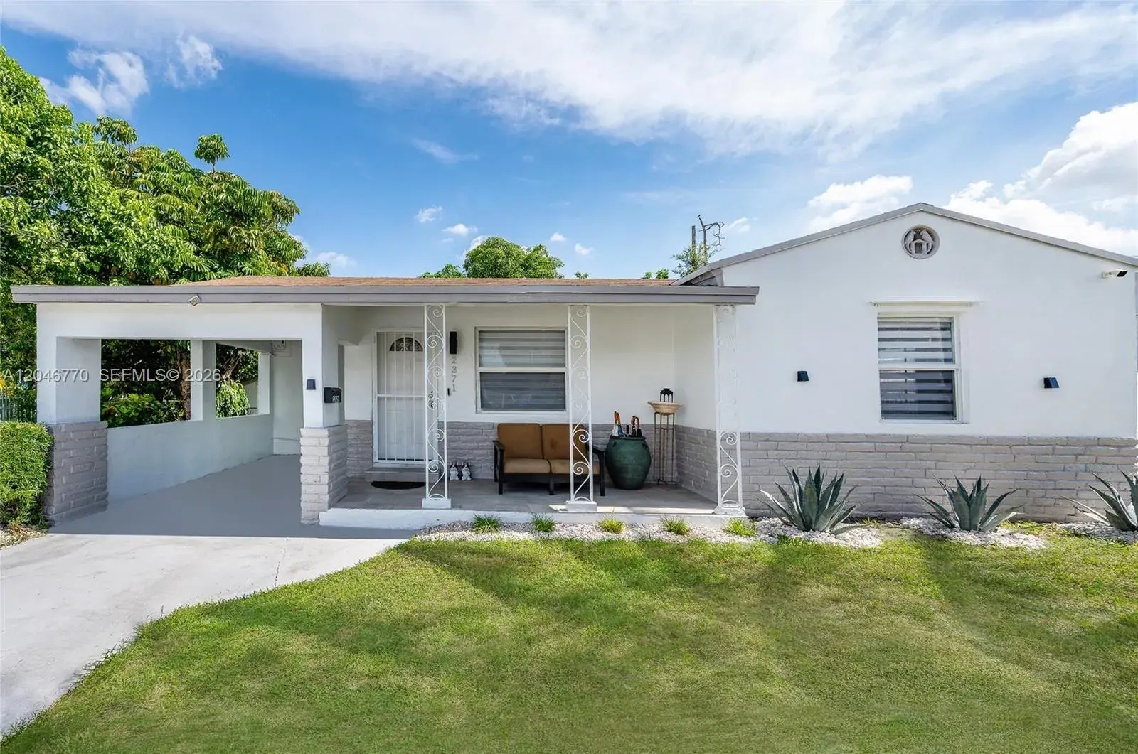 2371 NW 85th St, Miami FL 33147
