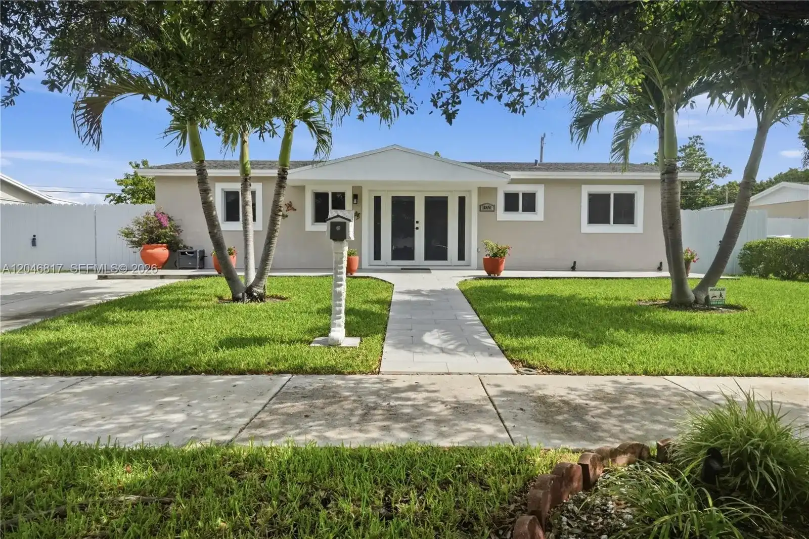 10451 SW 201st Ter, Cutler Bay FL 33189