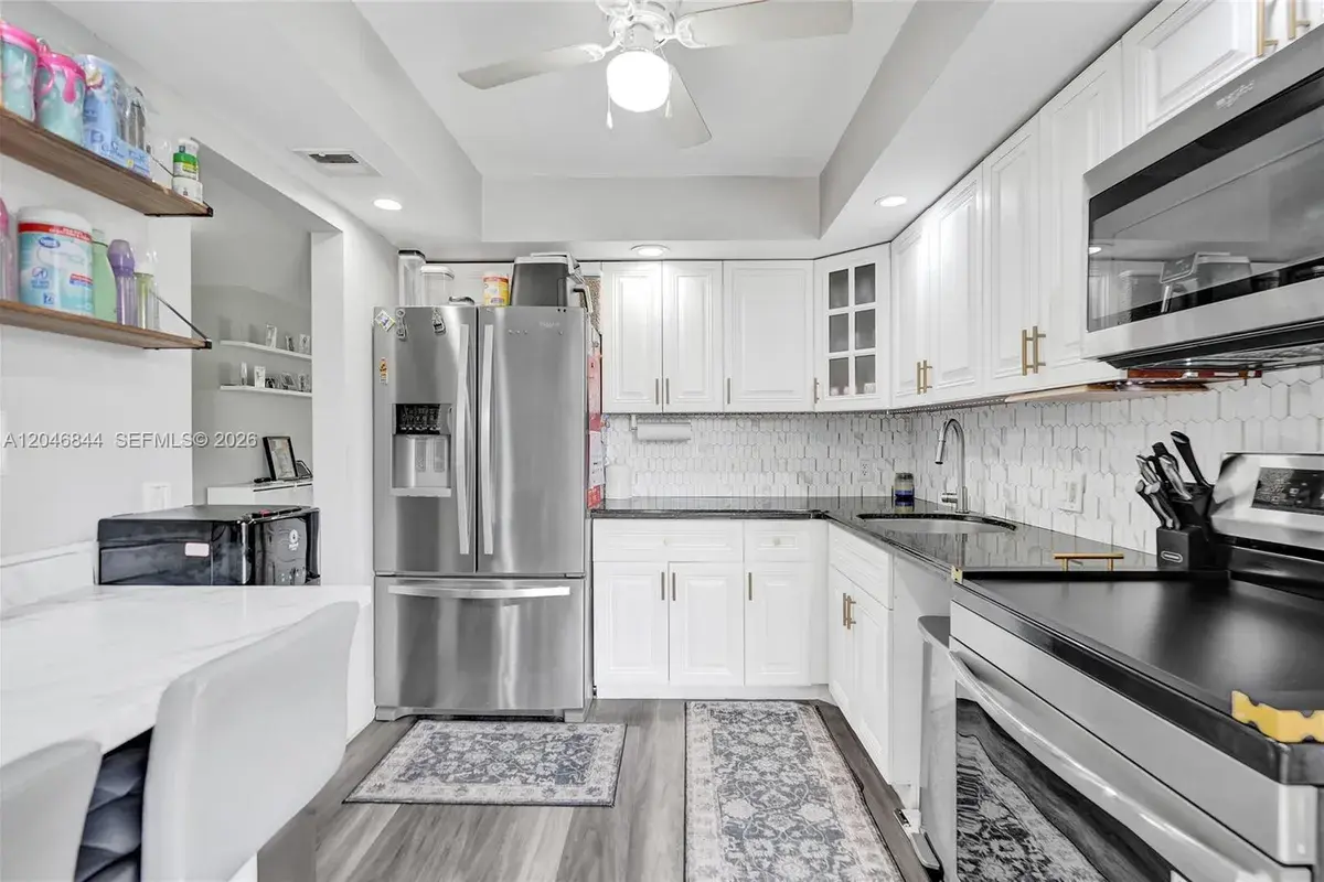 2651 S Course Dr # 410, Pompano Beach FL 33069