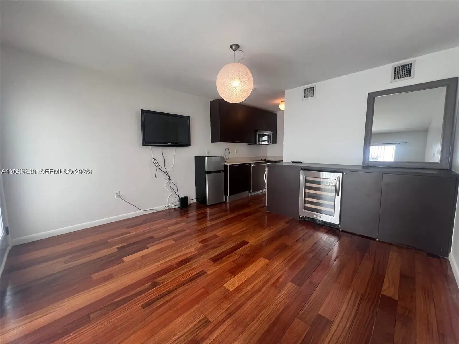 1 bedroom 1 bath Residential for sale at 1550 Pennsylvania Ave # 126, Miami Beach FL 33139