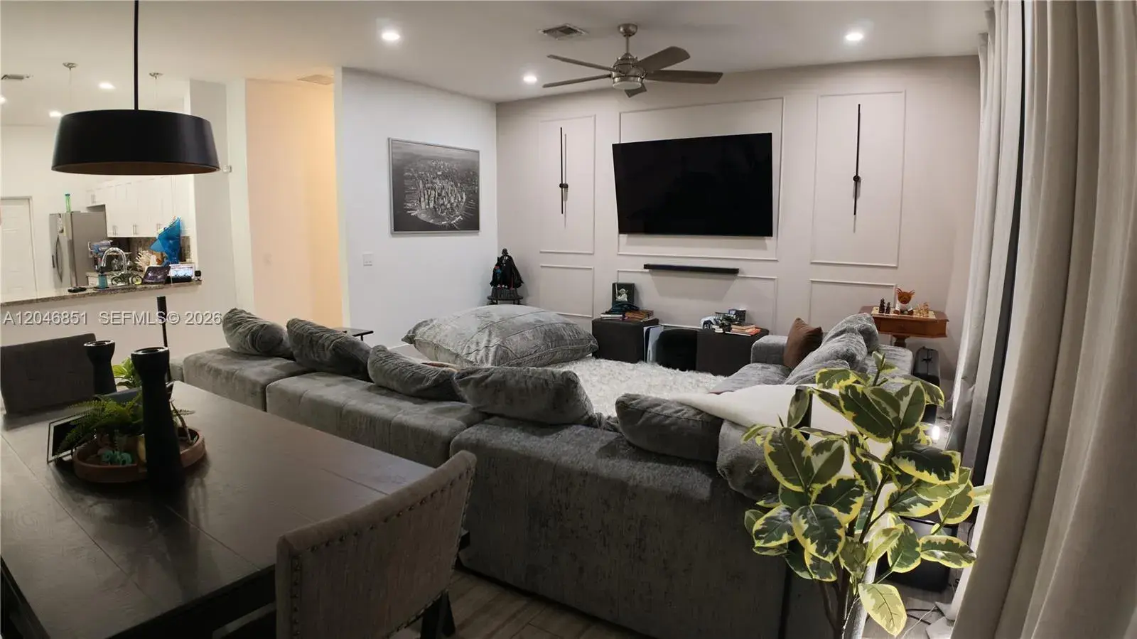 1831 SW 48th Ave, West Park FL 33023