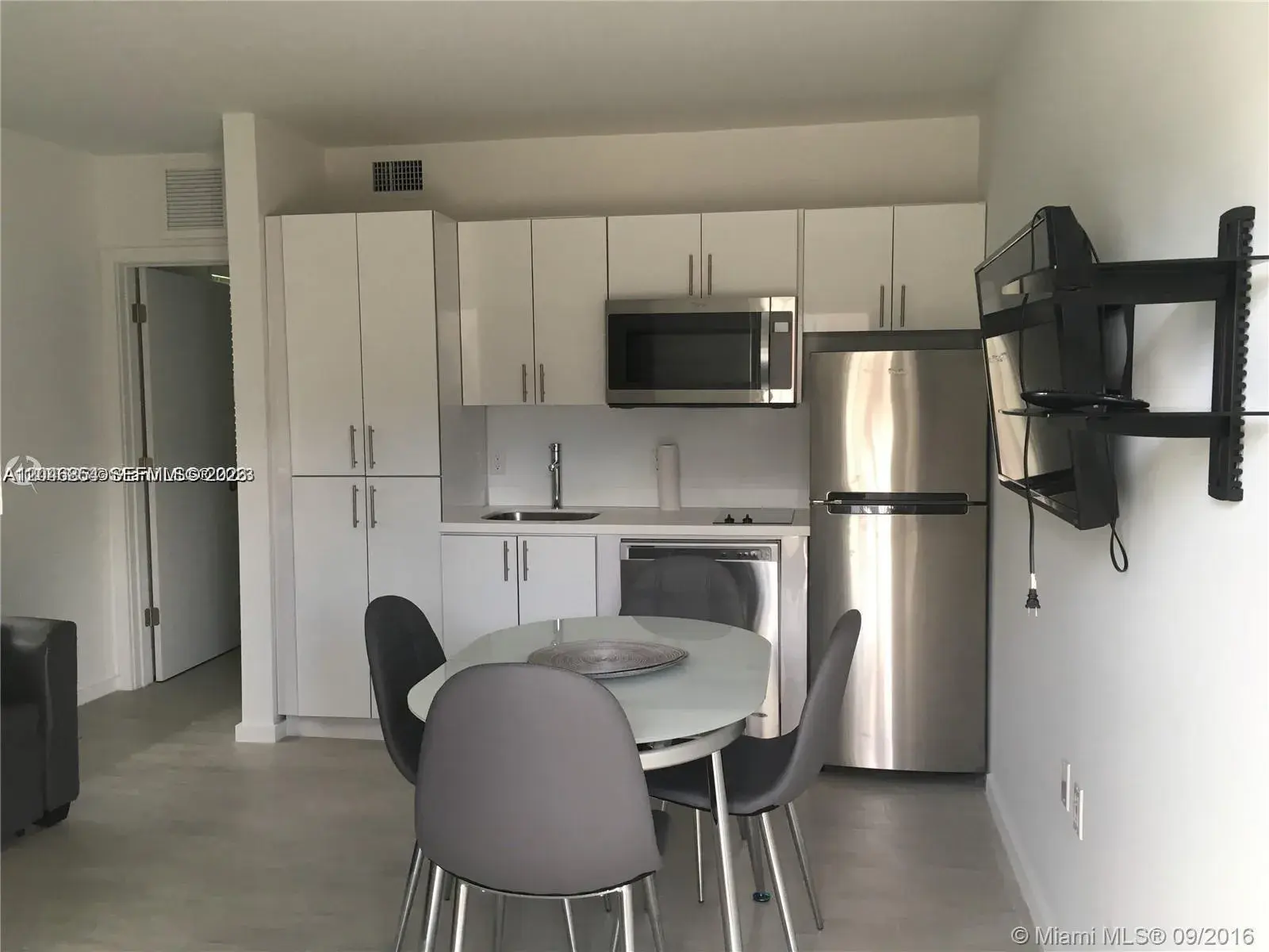 1601 Meridian Ave # 110, Miami Beach FL 33139