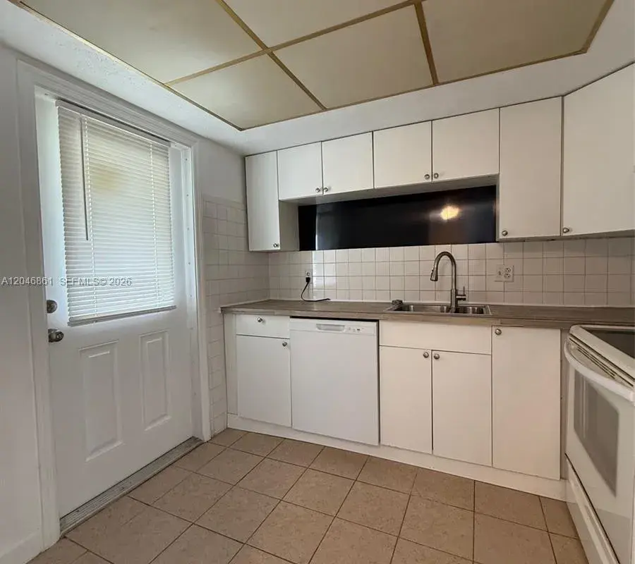 3300 NE 10th Ter # 53, Pompano Beach FL 33064