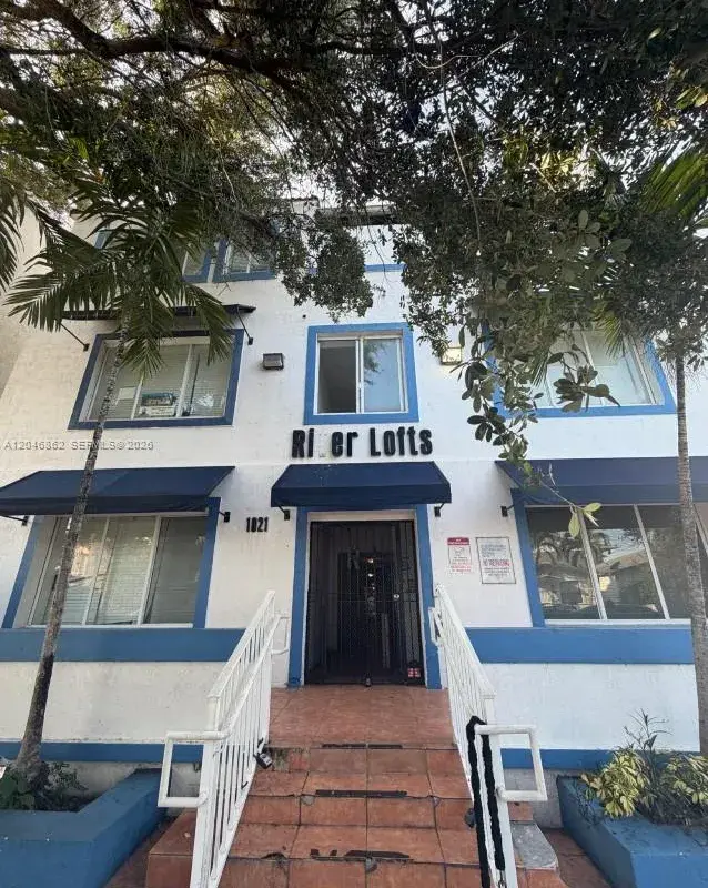 1021 NW 3rd St # 106, Miami FL 33128