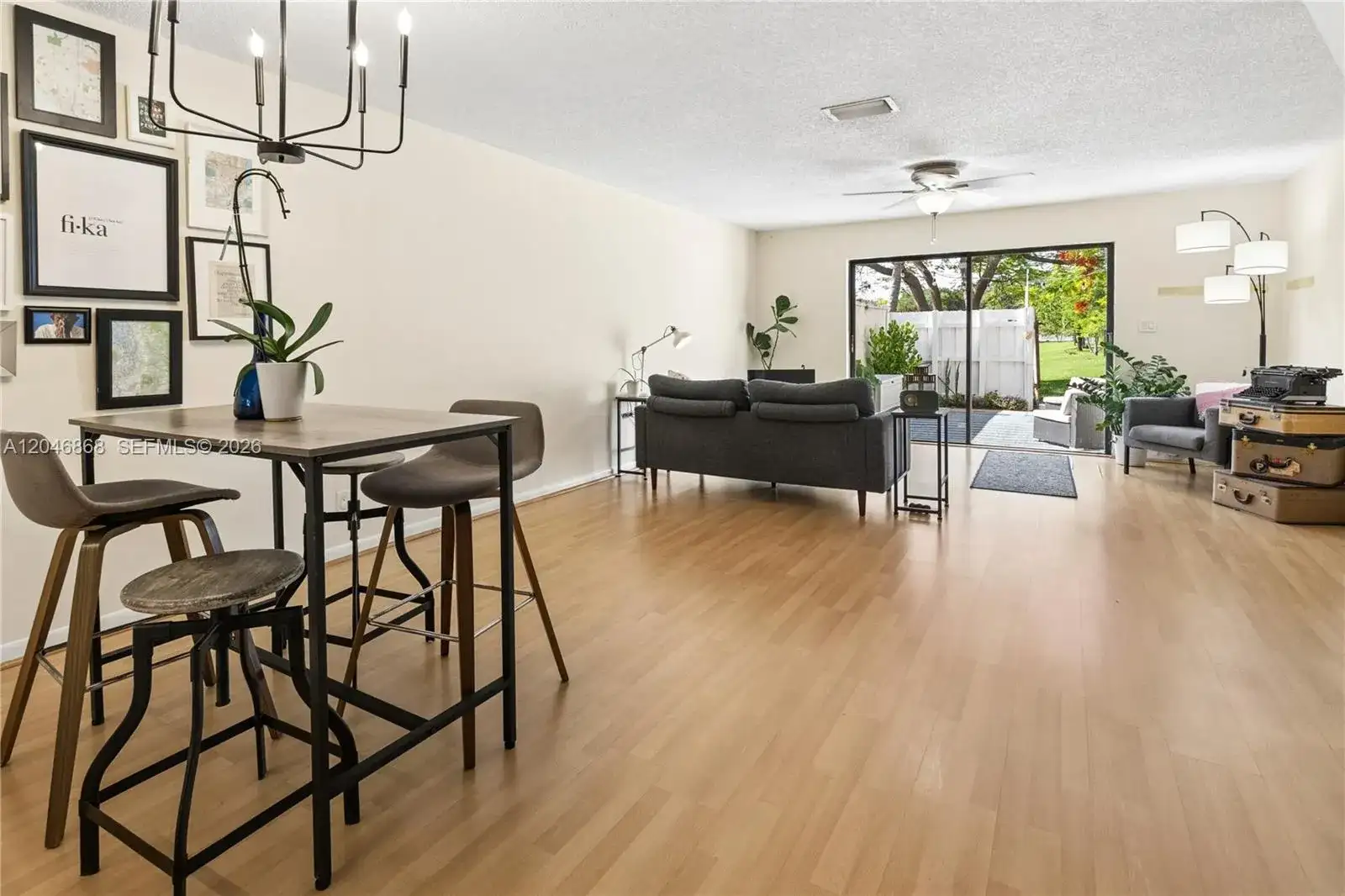 3050 S Oakland Forest Dr # 2008, Oakland Park FL 33309 photo 4