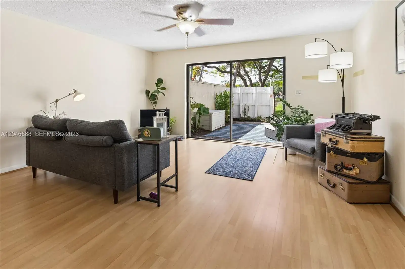 3050 S Oakland Forest Dr # 2008, Oakland Park FL 33309 photo 5