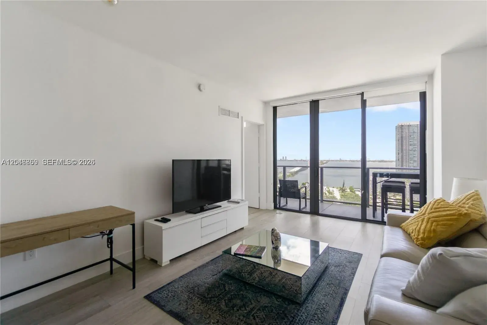 121 NE 34th St # 2706, Miami FL 33137