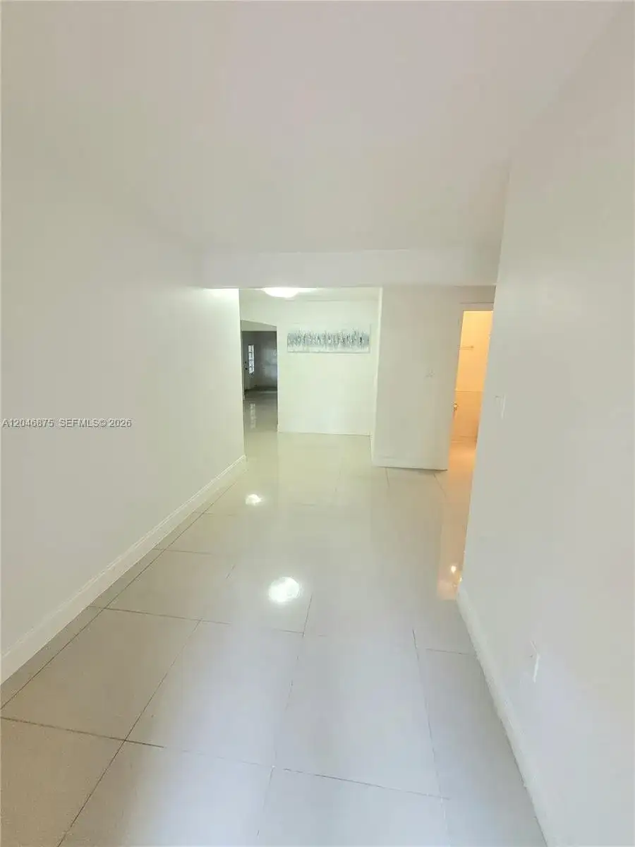1132 Moffett St, Hallandale Beach FL 33009 photo 3