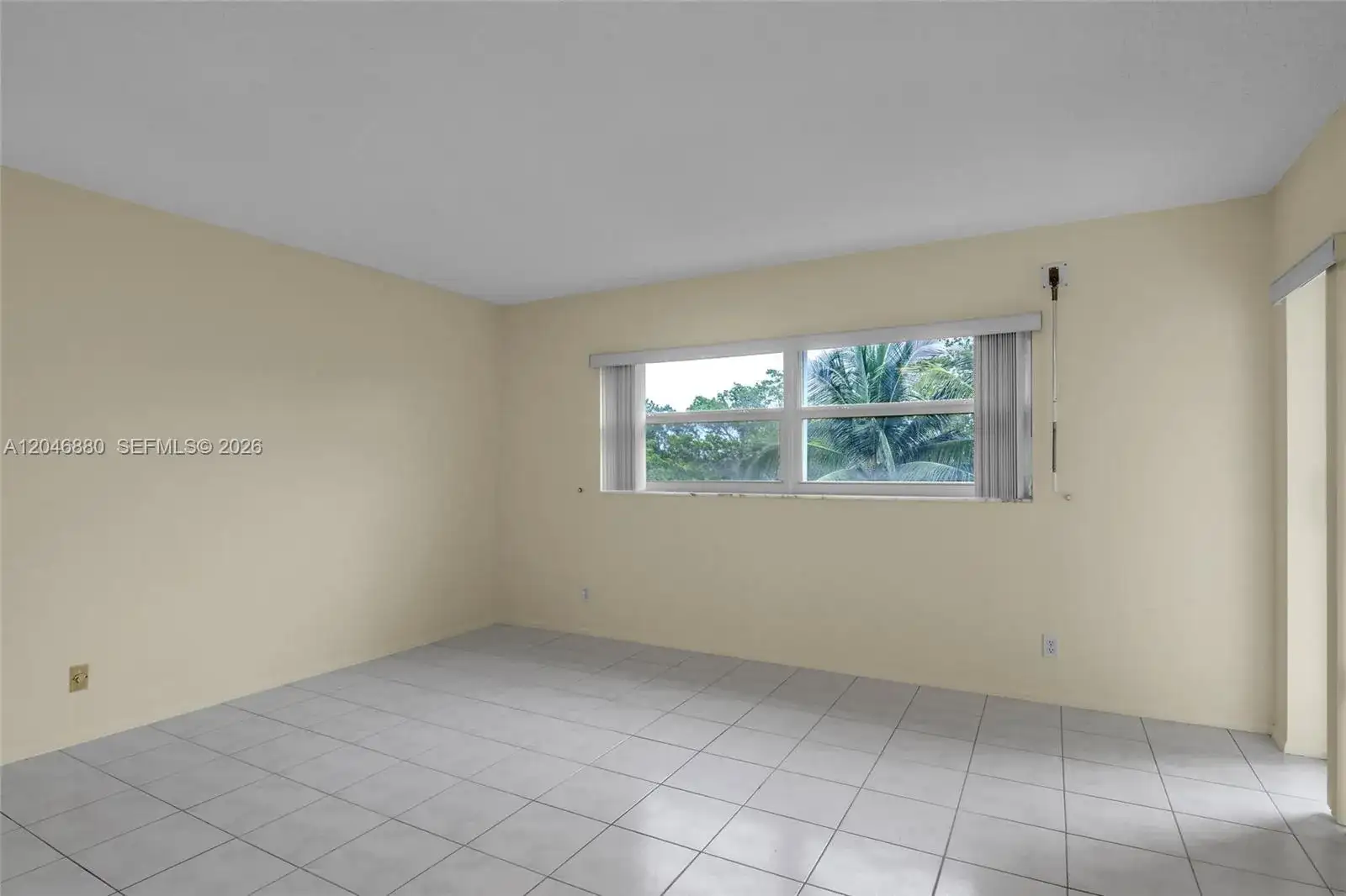 1000 NE 14th Ave # 503, Hallandale Beach FL 33009 photo 5