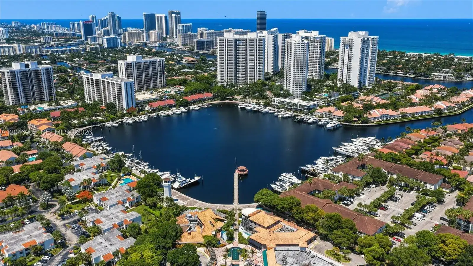 3601 NE 207th St W20, Aventura FL 33180