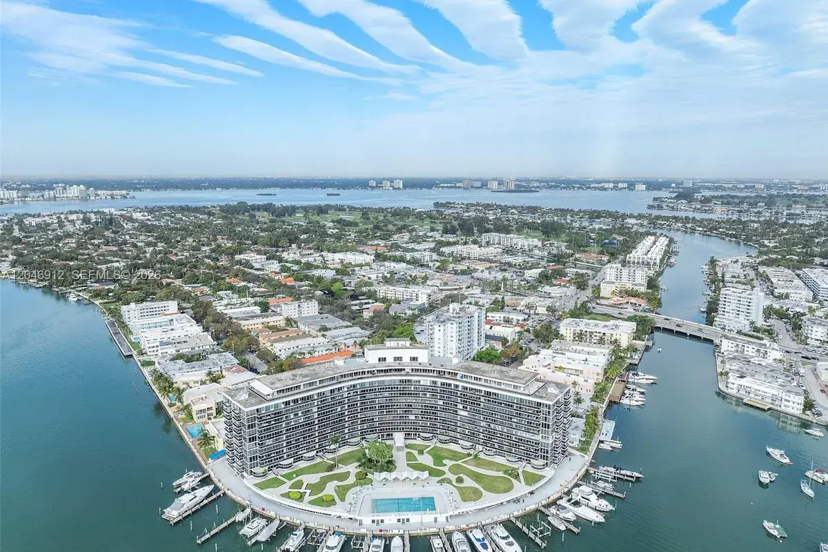 900 Bay Dr # 527, Miami Beach FL 33141