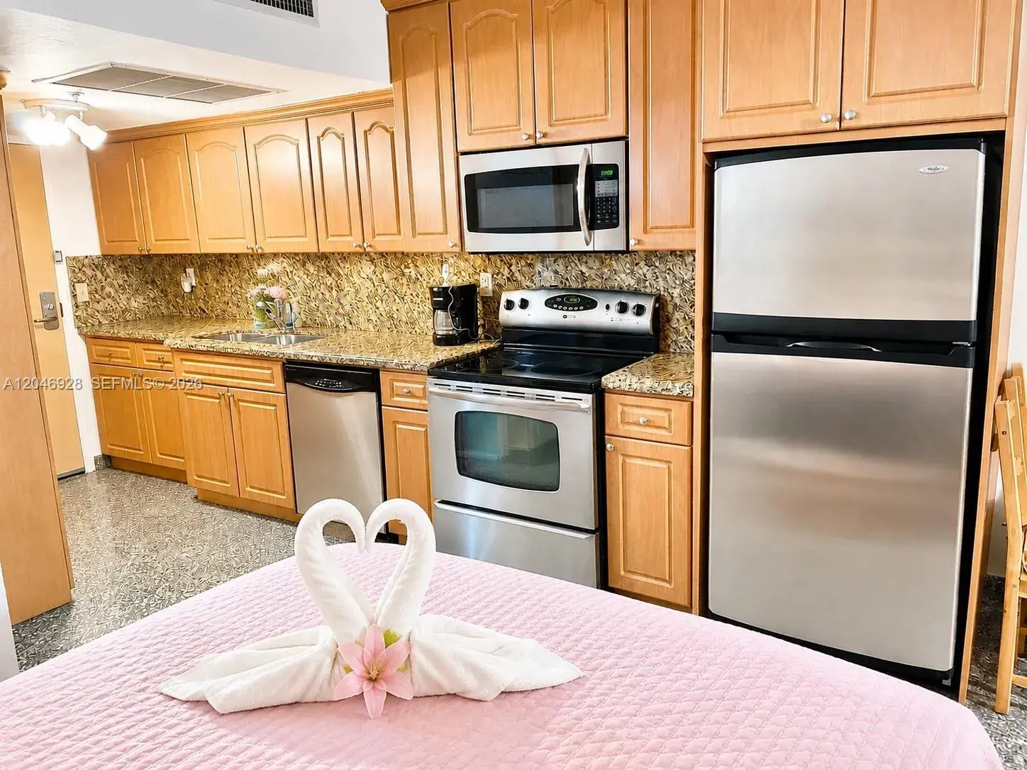 19201 Collins Ave # 441, Sunny Isles Beach FL 33160