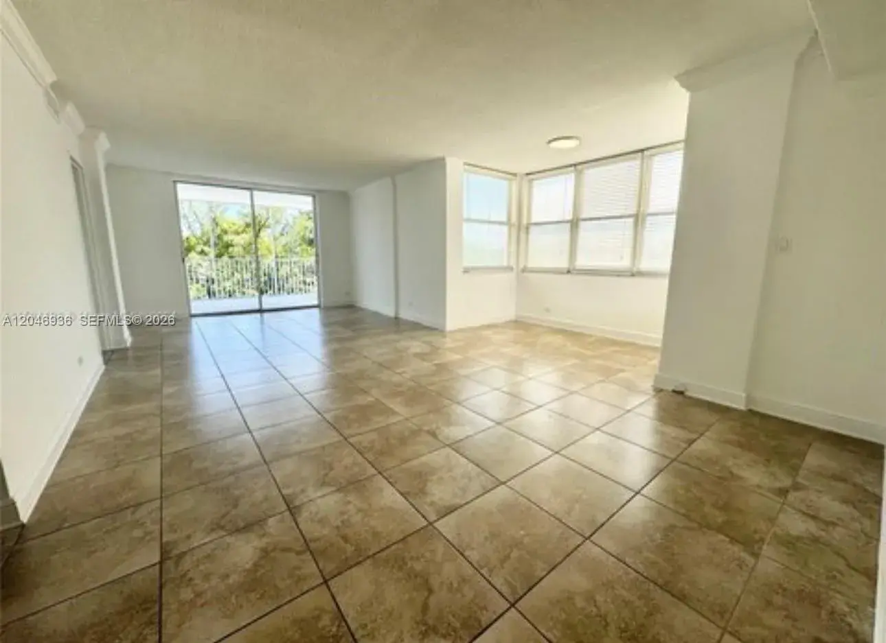 3660 NE 166th St # 315, North Miami Beach FL 33160