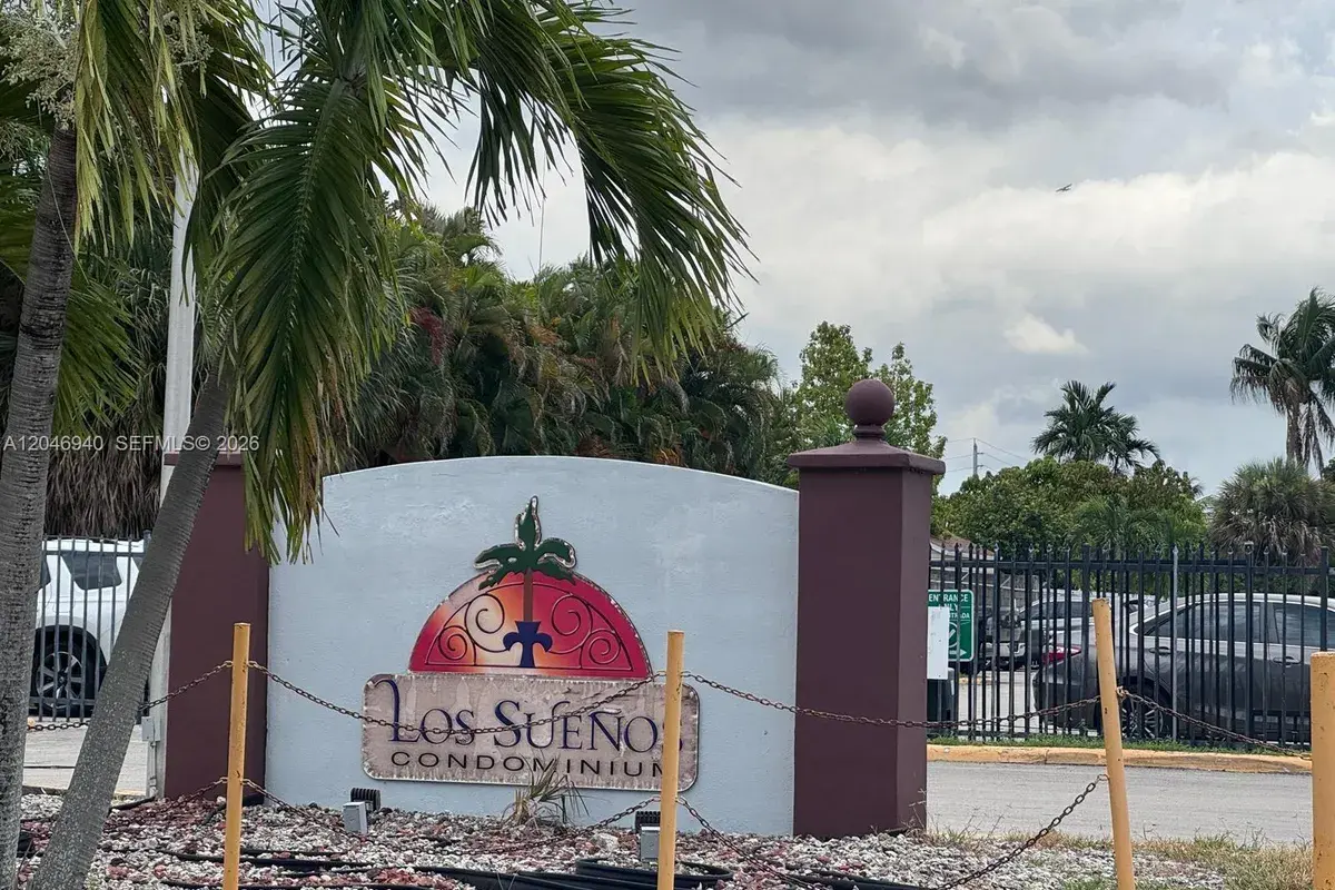 1725 W 60th St # F222, Hialeah FL 33012