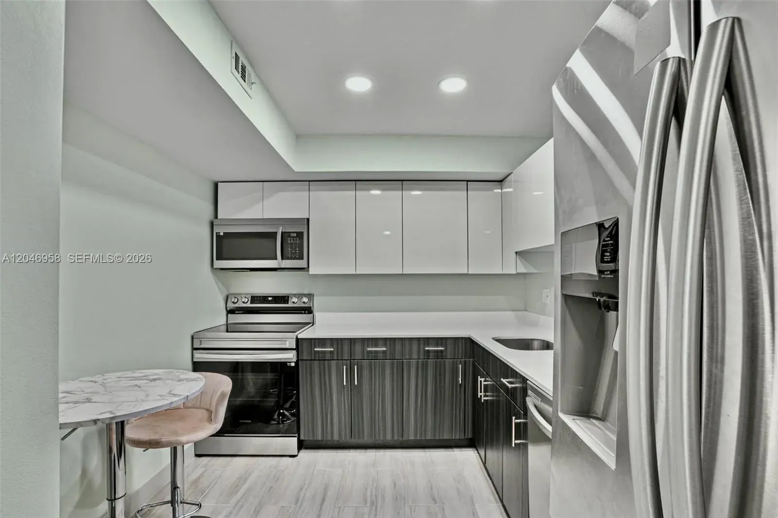501 Three Islands Blvd # 518, Hallandale Beach FL 33009