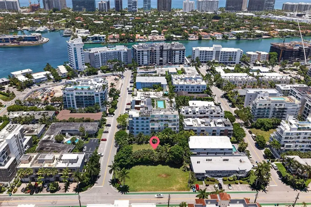 10177 W Bay Harbor Dr, Bay Harbor Islands FL 33154