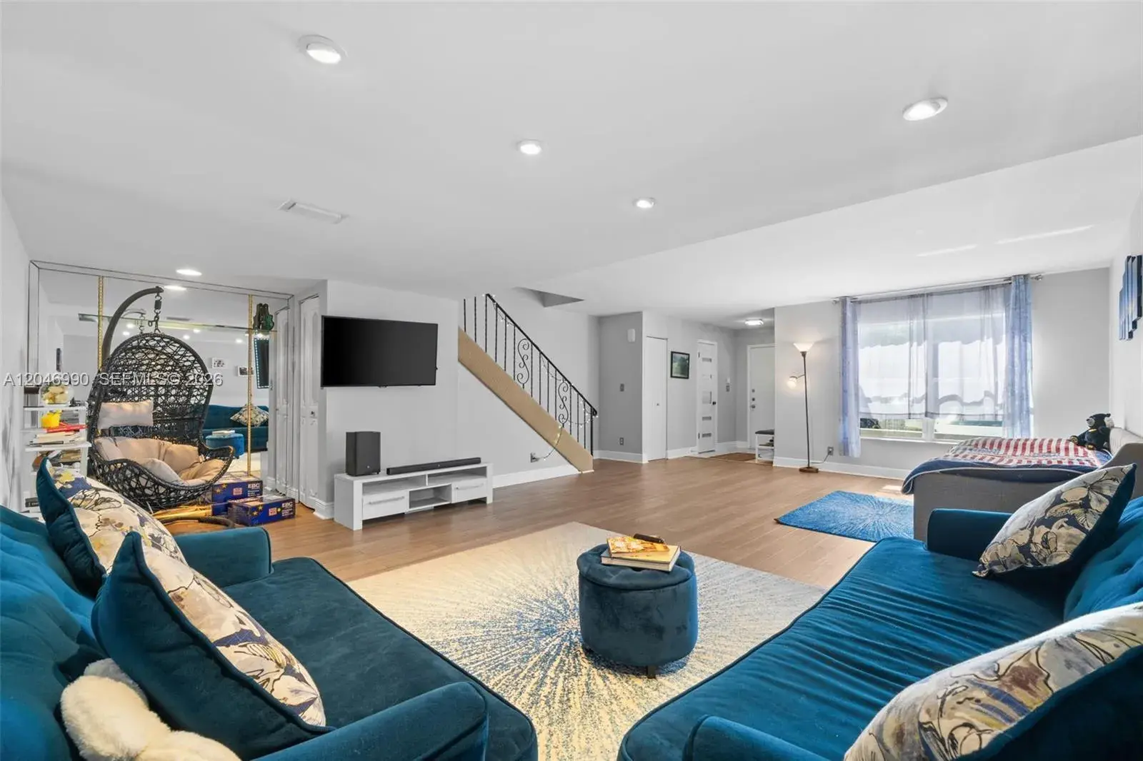801 NE 27th Ave, Hallandale Beach FL 33009