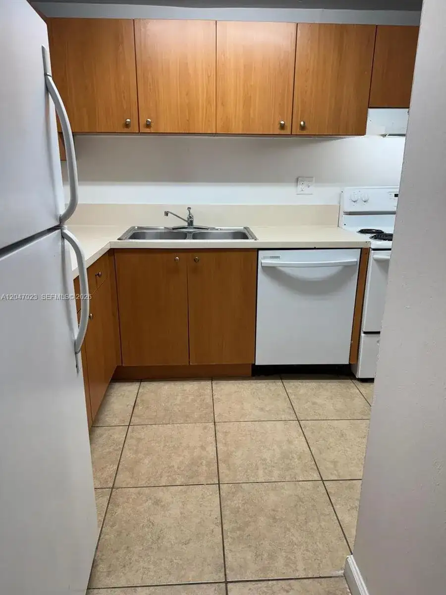 411 Executive Center Dr # 203, West Palm Beach FL 33401 photo 2