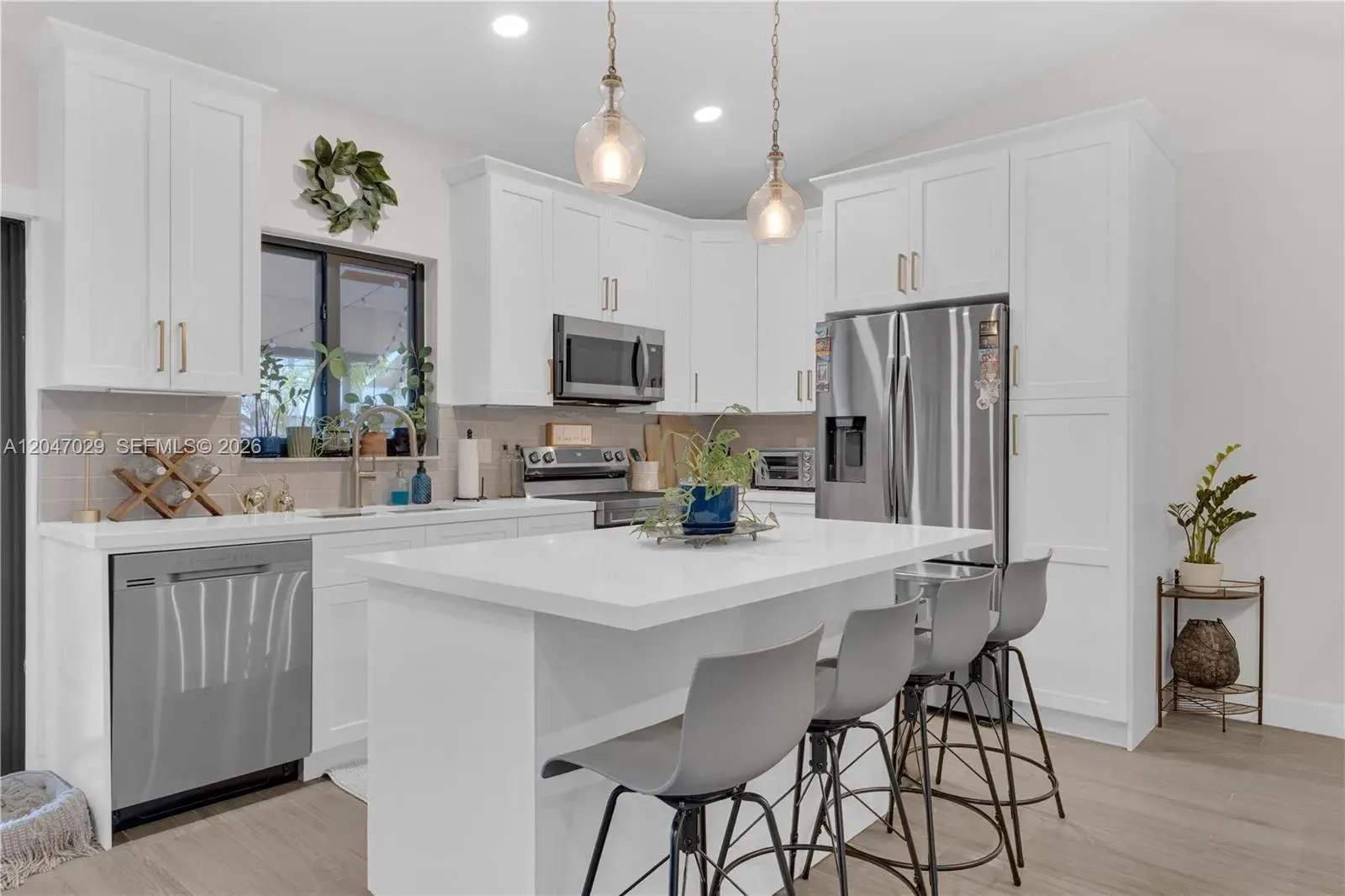 1275 SW 140th Pl, Miami FL 33184