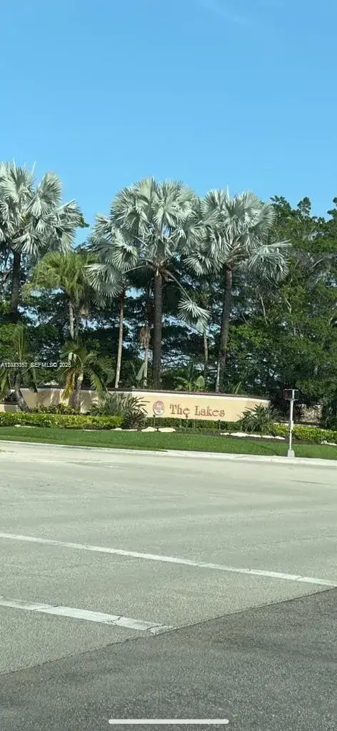 558 Stonemont Dr # 558, Weston FL 33326 photo 2