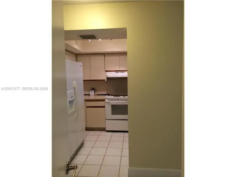 8977 SW 123rd Ct # 202, Miami FL 33186