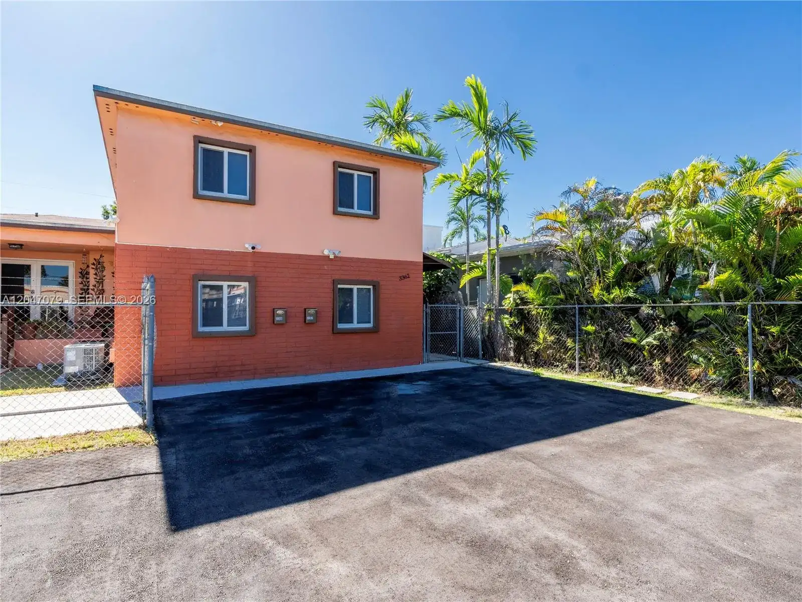 3360 SW 6th St, Miami FL 33135 photo 3