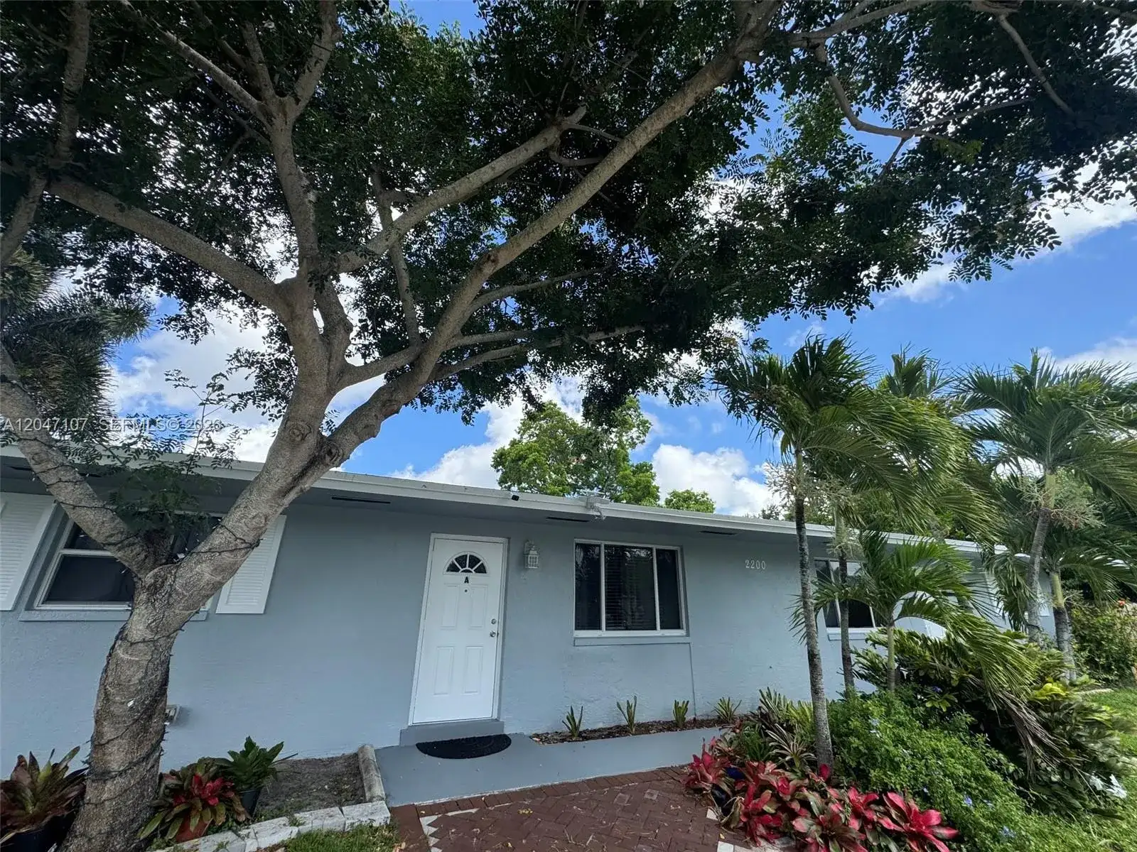 2200 SW 42nd Ave, Fort Lauderdale FL 33317 photo 2