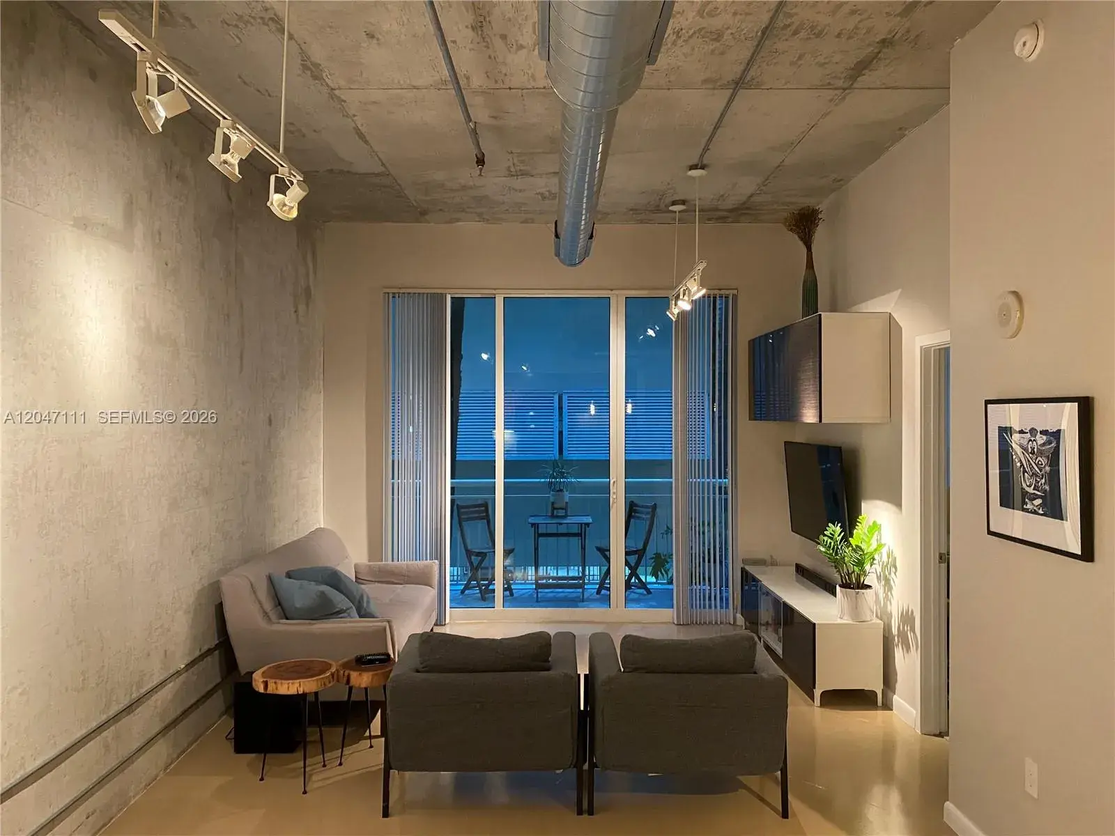 2001 Biscayne Blvd # 3203, Miami FL 33137