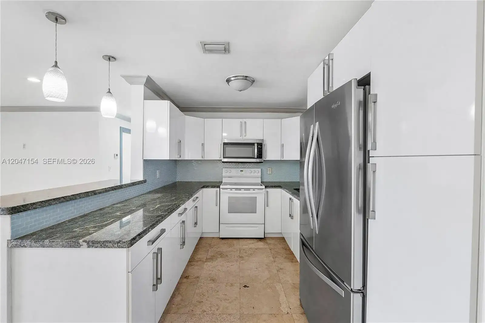 1541 SW 52nd Ave, Plantation FL 33317 photo 3