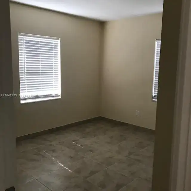 1632 NE 183rd St # 1632, North Miami Beach FL 33179 photo 2