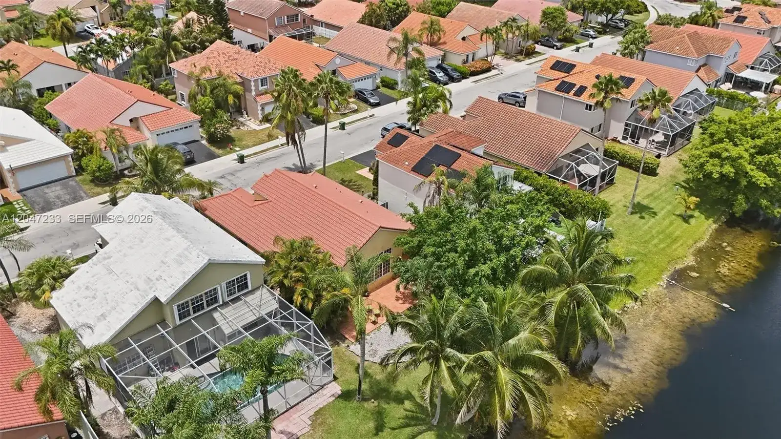 411 Bermuda Springs Dr, Weston FL 33326 photo 5