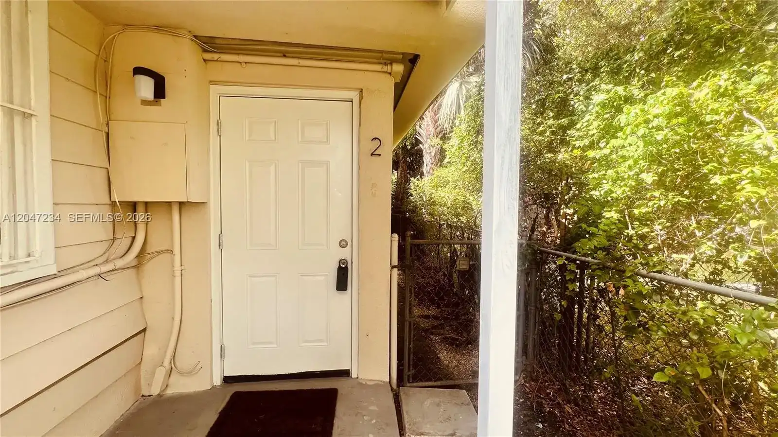 32 NE 169th St # 2, North Miami Beach FL 33162