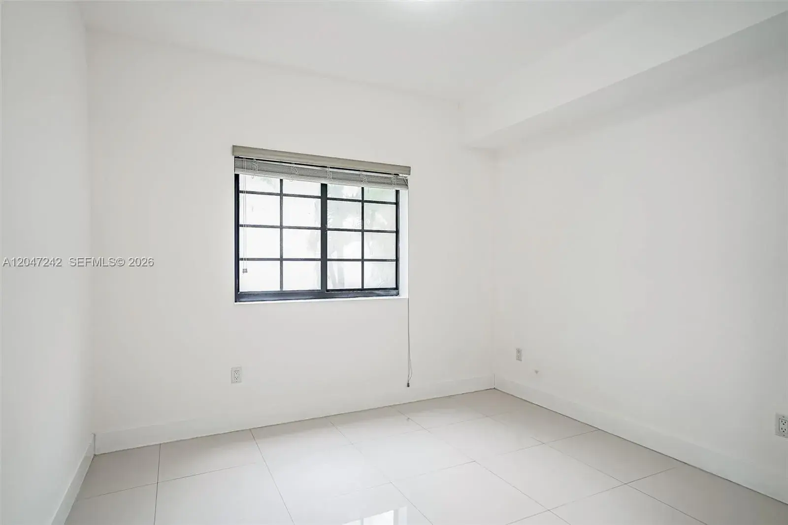 1901 S Le Jeune Rd # 2, Coral Gables FL 33134