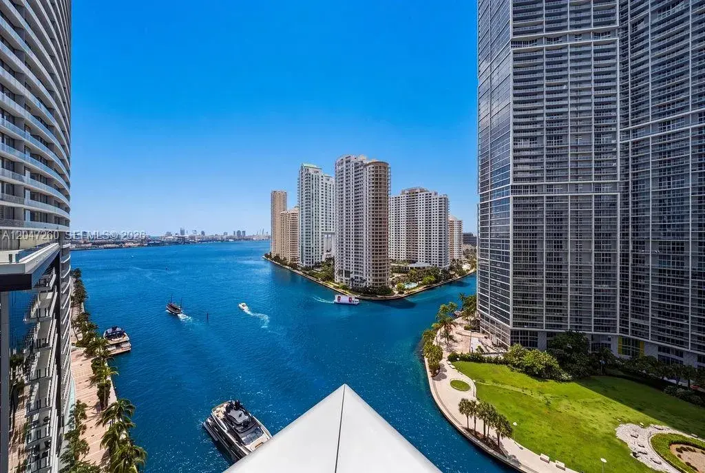 200 Biscayne Boulevard Way # 5110, Miami FL 33131