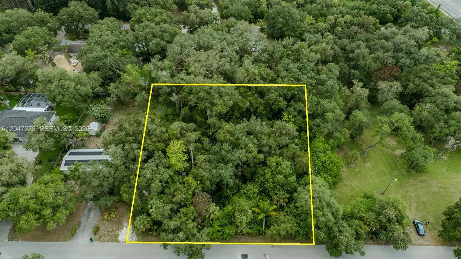 543 E Hickpochee Ave, La Belle FL 33935 photo 3