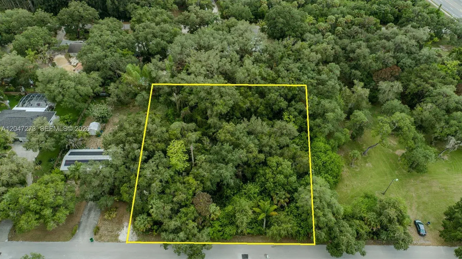 543 E Hickpochee Ave, La Belle FL 33935