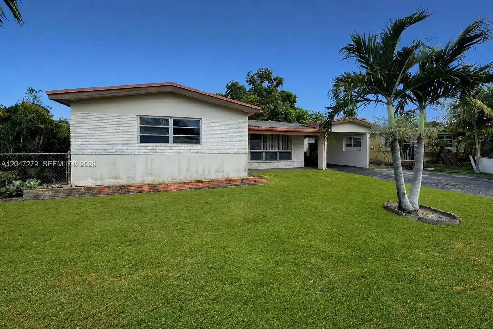 7912 Juniper St, Miramar FL 33023 photo 3