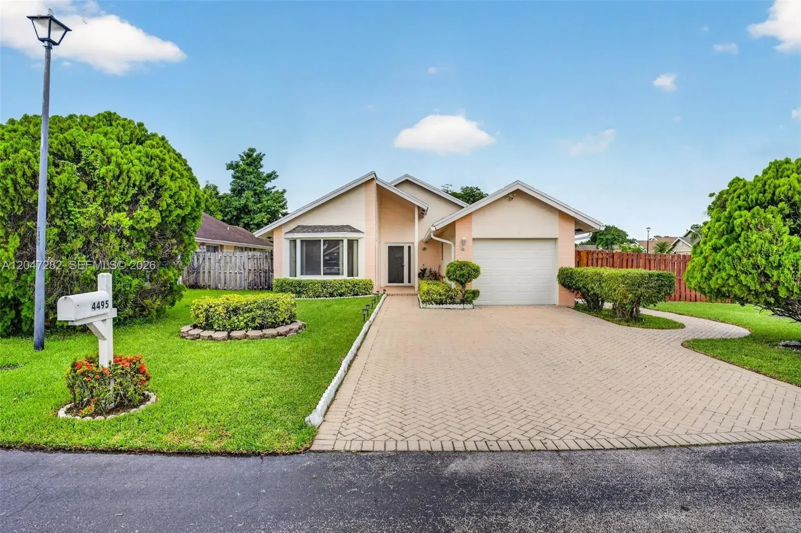 4495 NW 99th Ave, Sunrise FL 33351