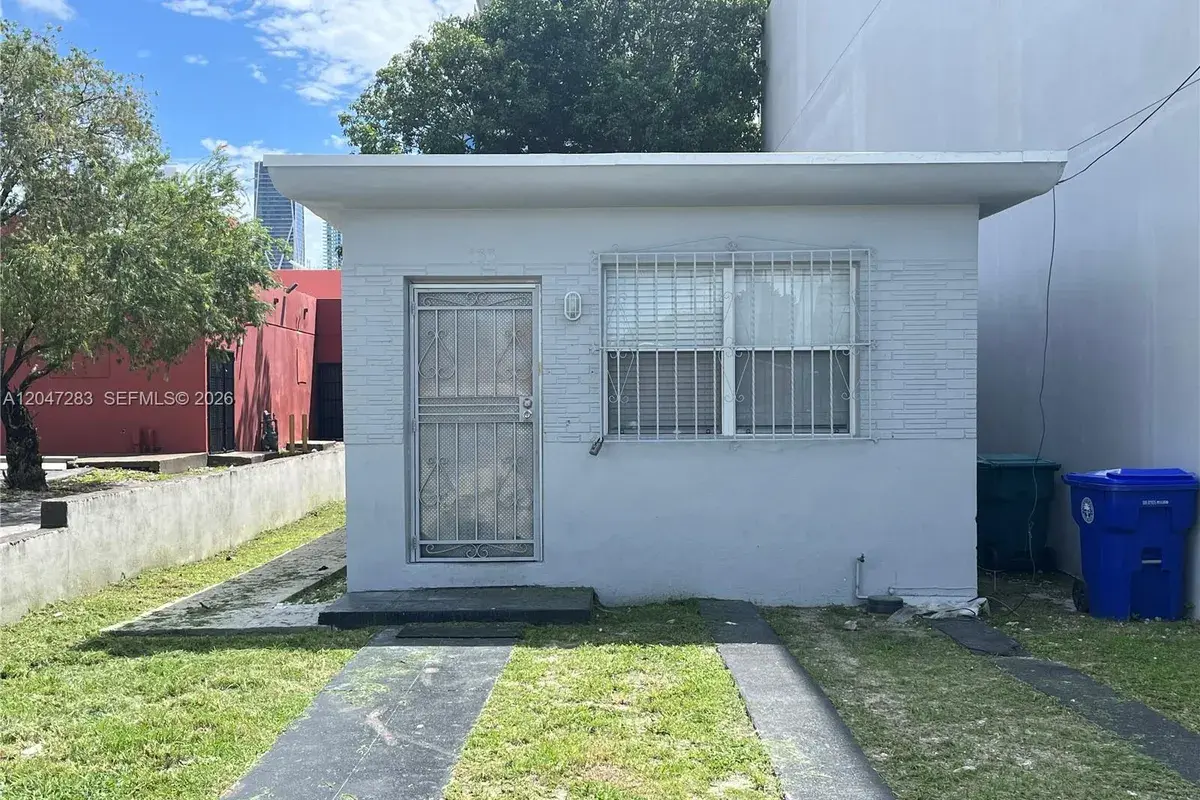 733 NW 4th Ave, Miami FL 33136
