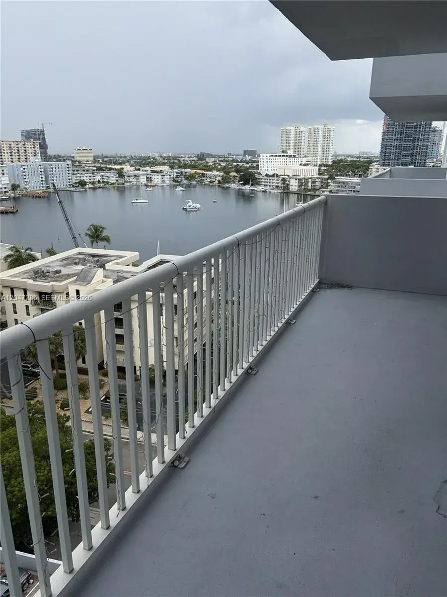 137 Golden Isles Dr # 1212, Hallandale Beach FL 33009