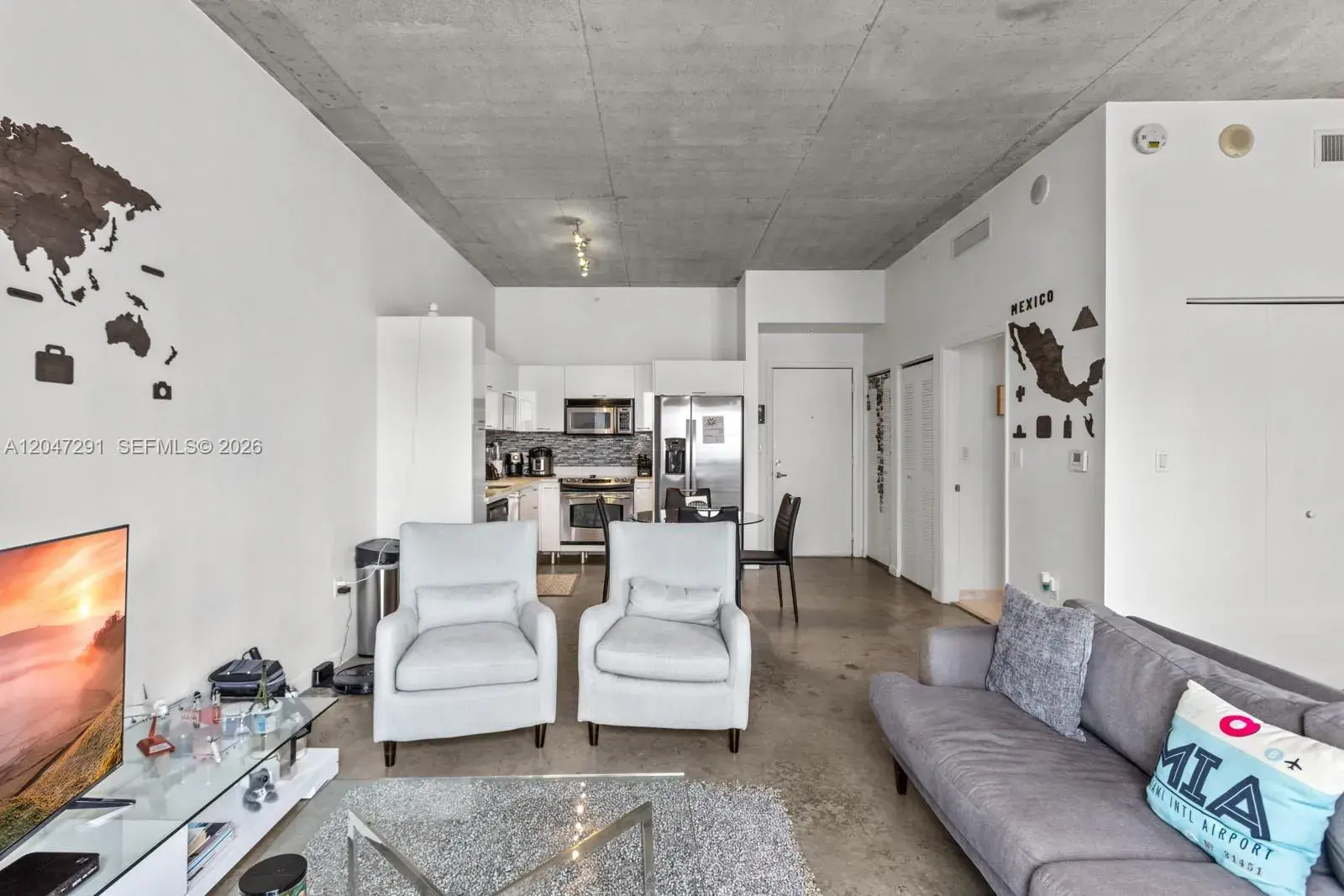 133 NE 2nd Ave # 1815, Miami FL 33132