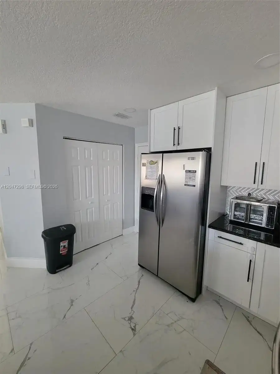 6606 Saltaire Ter, Margate FL 33063 photo 3