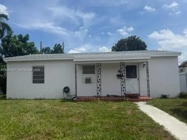 790 E 6th Pl, Hialeah FL 33010 photo 3