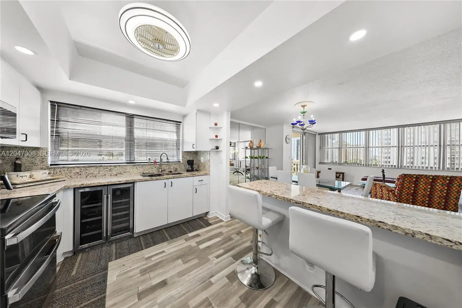 1825 S Ocean Dr # 914, Hallandale Beach FL 33009 photo 4