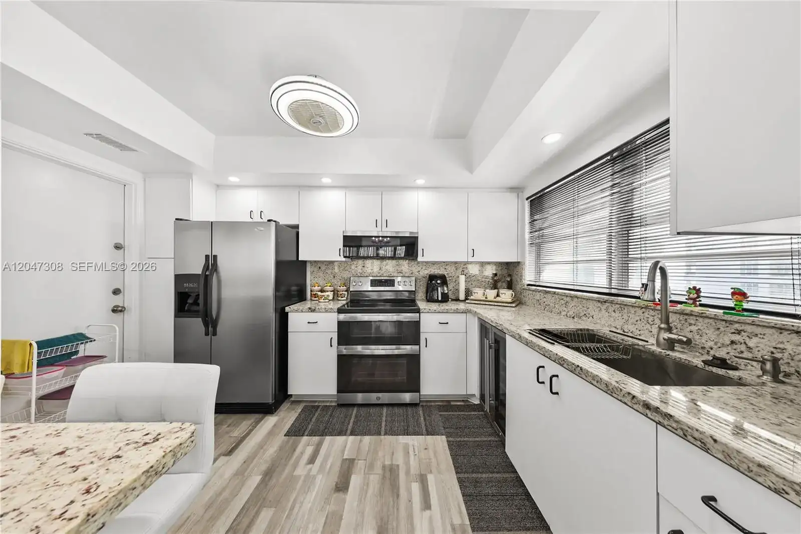 1825 S Ocean Dr # 914, Hallandale Beach FL 33009 photo 5