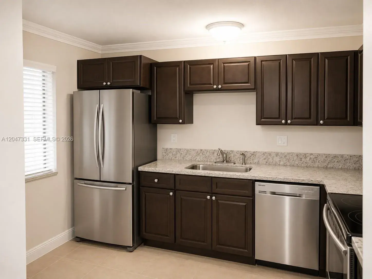 331 Lakeview Dr # 203, Weston FL 33326