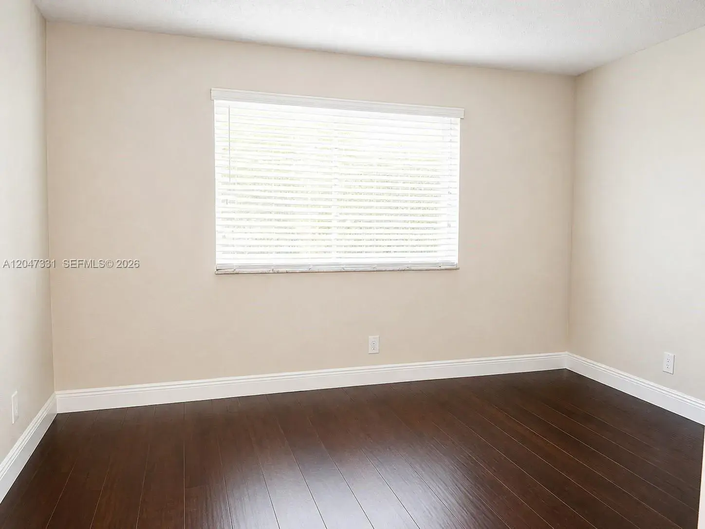 331 Lakeview Dr # 203, Weston FL 33326