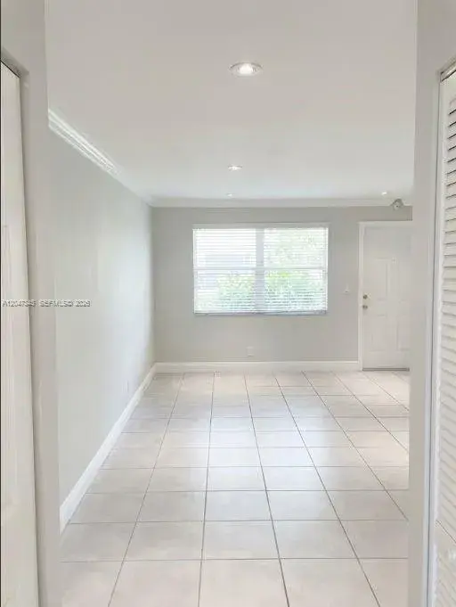500 NE 2nd St # 419, Dania Beach FL 33004