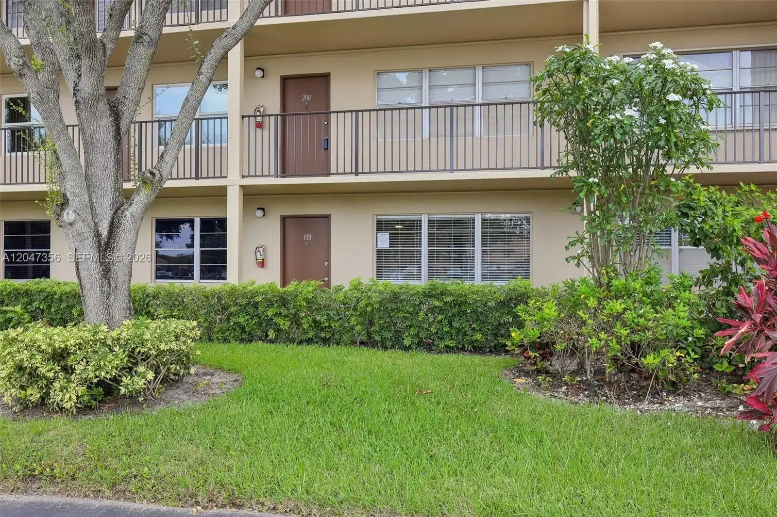 13455 SW 9th Ct # 108J, Pembroke Pines FL 33027 photo 2